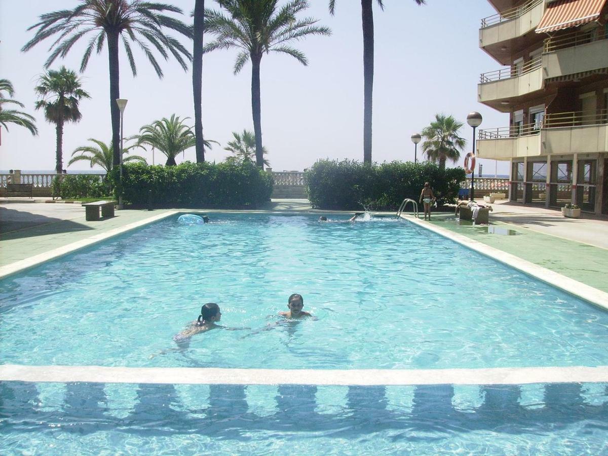 Apartamentos Marina Sol De Espana كامبريلس المظهر الخارجي الصورة
