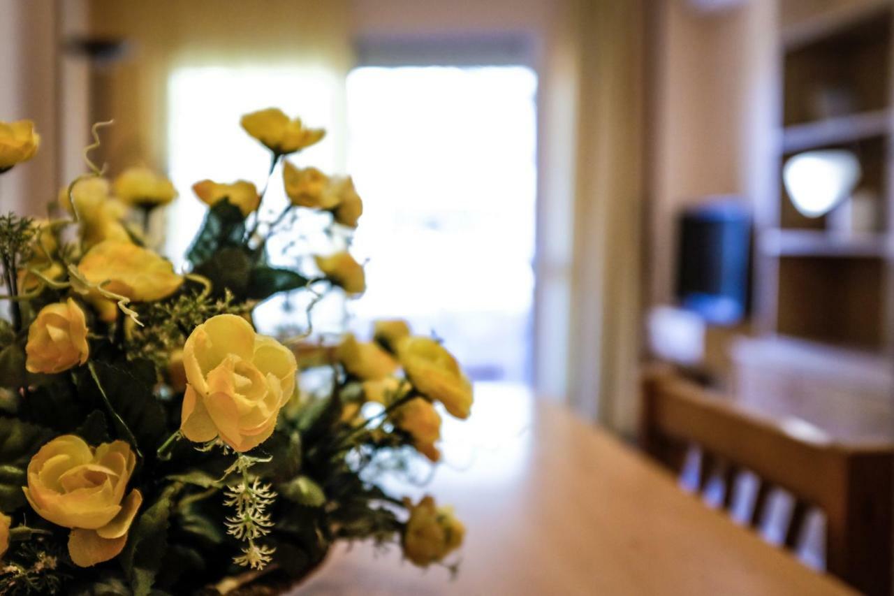 Apartamentos Marina Sol De Espana كامبريلس المظهر الخارجي الصورة