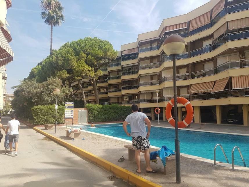 Apartamentos Marina Sol De Espana كامبريلس المظهر الخارجي الصورة